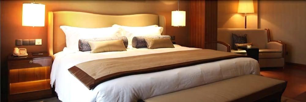 Leisden Hotel Чэнду Экстерьер фото